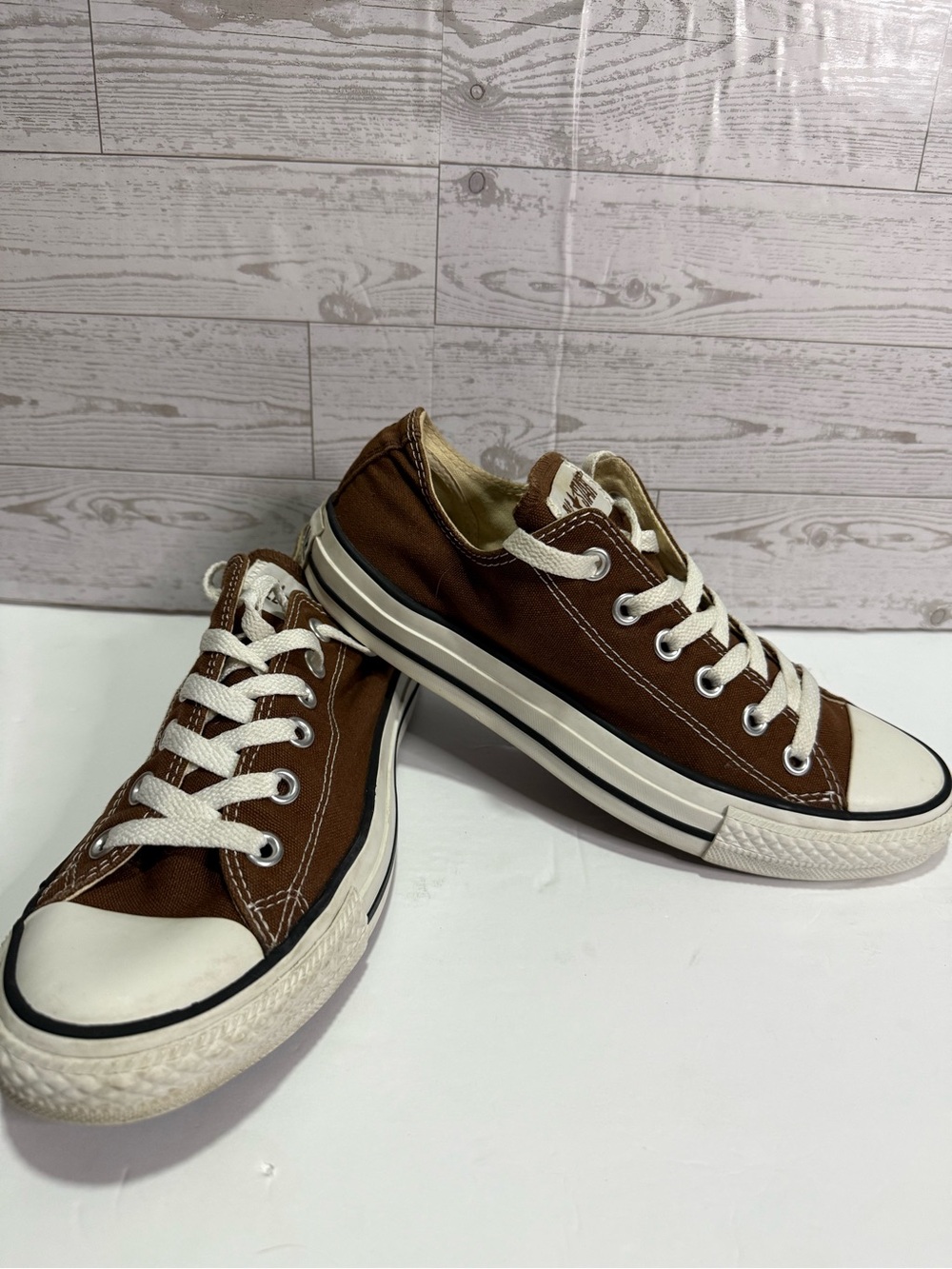 Converse Chuck Taylor All Star Low Top Womens 8 Mens 6 Brown Classic Shoe unisex